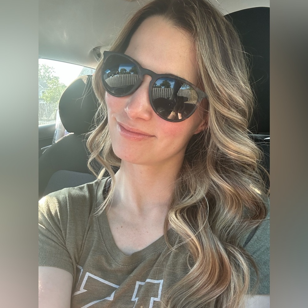 Meet your Posher, Alyssa